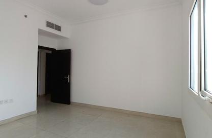 Apartment - 2 - 2 for rent in Jamal Abdul Nasser Street - Al Majaz - Sharjah
