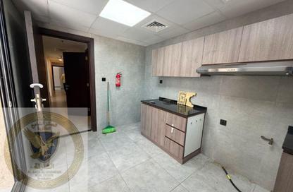 Apartment - 2 Bedrooms - 3 Bathrooms for rent in Al Khan Corniche - Al Khan - Sharjah