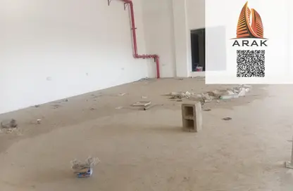 مستودع - استوديو - 1 حمام للايجار في الجرف الصناعية 2 - الجرف الصناعية - عجمان