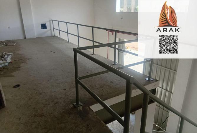 53183611 - صورة العقار 2