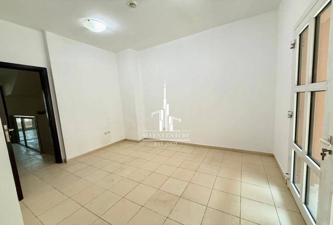 121993959 - Property Image 3