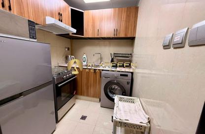 Apartment - Studio - 1 Bathroom for rent in Le Grand Chateau C - Le Grand Chateau - District 10 - Jumeirah Village Circle - Dubai
