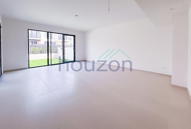 3-bed villa in Jebel Ali Village Townhouses · Maid's room — photo 2