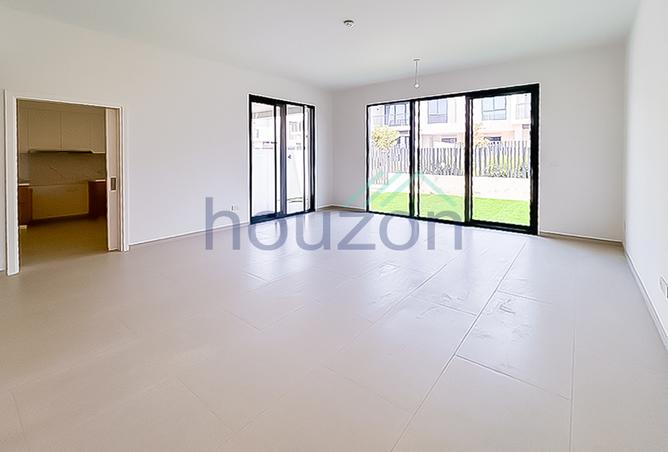 3-bed villa in Jebel Ali Village Townhouses · Maid's room — photo 3