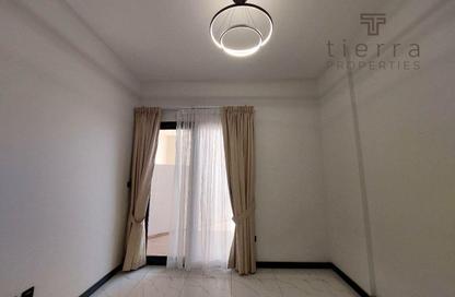 Apartment - 1 Bedroom - 2 Bathrooms for rent in Rukan Tower B - Rukan Tower - Rukan - Dubai