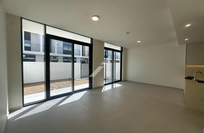 Townhouse - 3 - 3 for sale in Greenview 3 - Emaar South - Dubai South (Dubai World Central) - Dubai