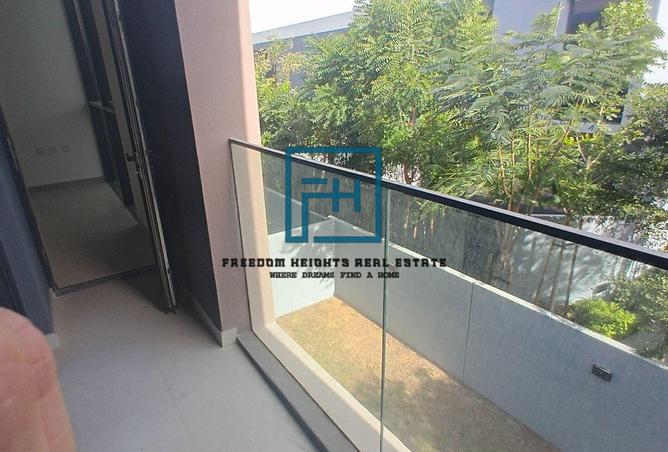 64041804 - Property Image 2