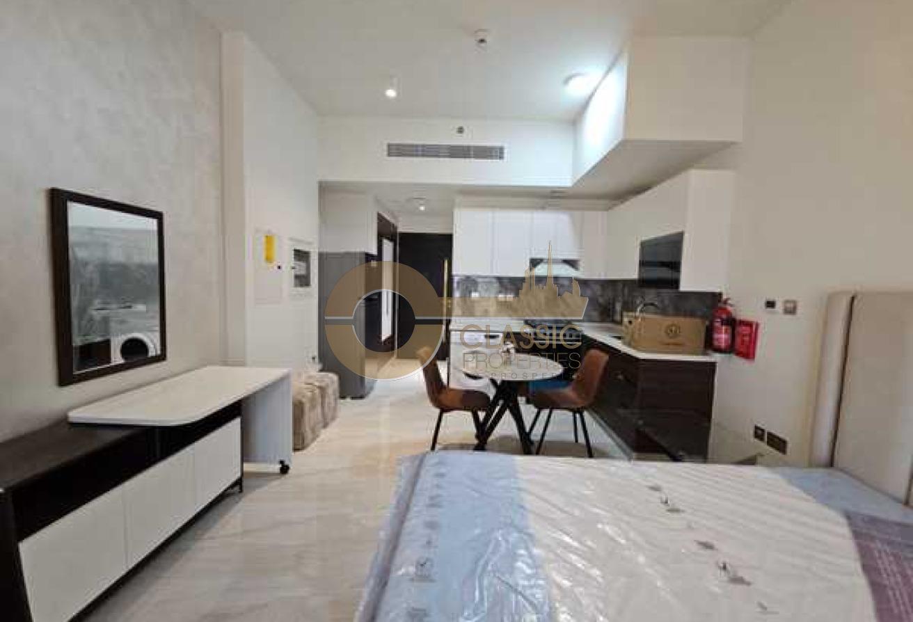 SPACIOUS STUDIO | FULLY FURNISHED | MID FLOOR UNIT photo 4