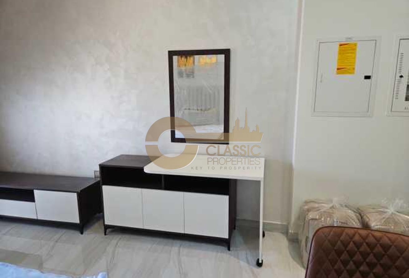 SPACIOUS STUDIO | FULLY FURNISHED | MID FLOOR UNIT photo 6