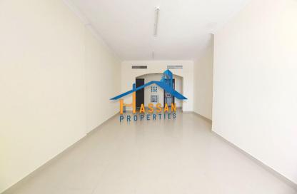 Apartment - 2 Bedrooms - 2 Bathrooms for rent in Al Kanana Building - Al Khan Lagoon - Al Khan - Sharjah Apartment - 2 Bedrooms - 2 Bathrooms for rent in Al Kanana Building - Al Khan Lagoon - Al Khan - Sharjah