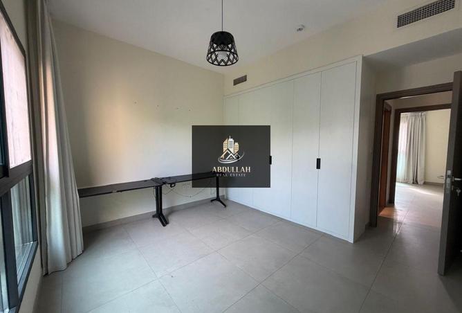 71461371 - Property Image 2