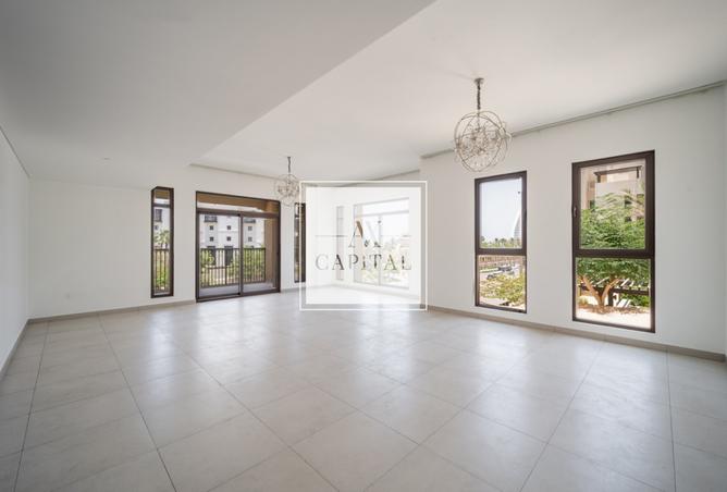 125640580 - Property Image 2