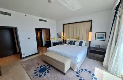 Apartment - 1 Bedroom - 2 Bathrooms for sale in Fairmont Marina Residences - The Marina - Abu Dhabi