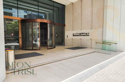 Retail - Studio - 1 for rent in Binghatti Phantom - District 17 - Jumeirah Village Circle - Dubai