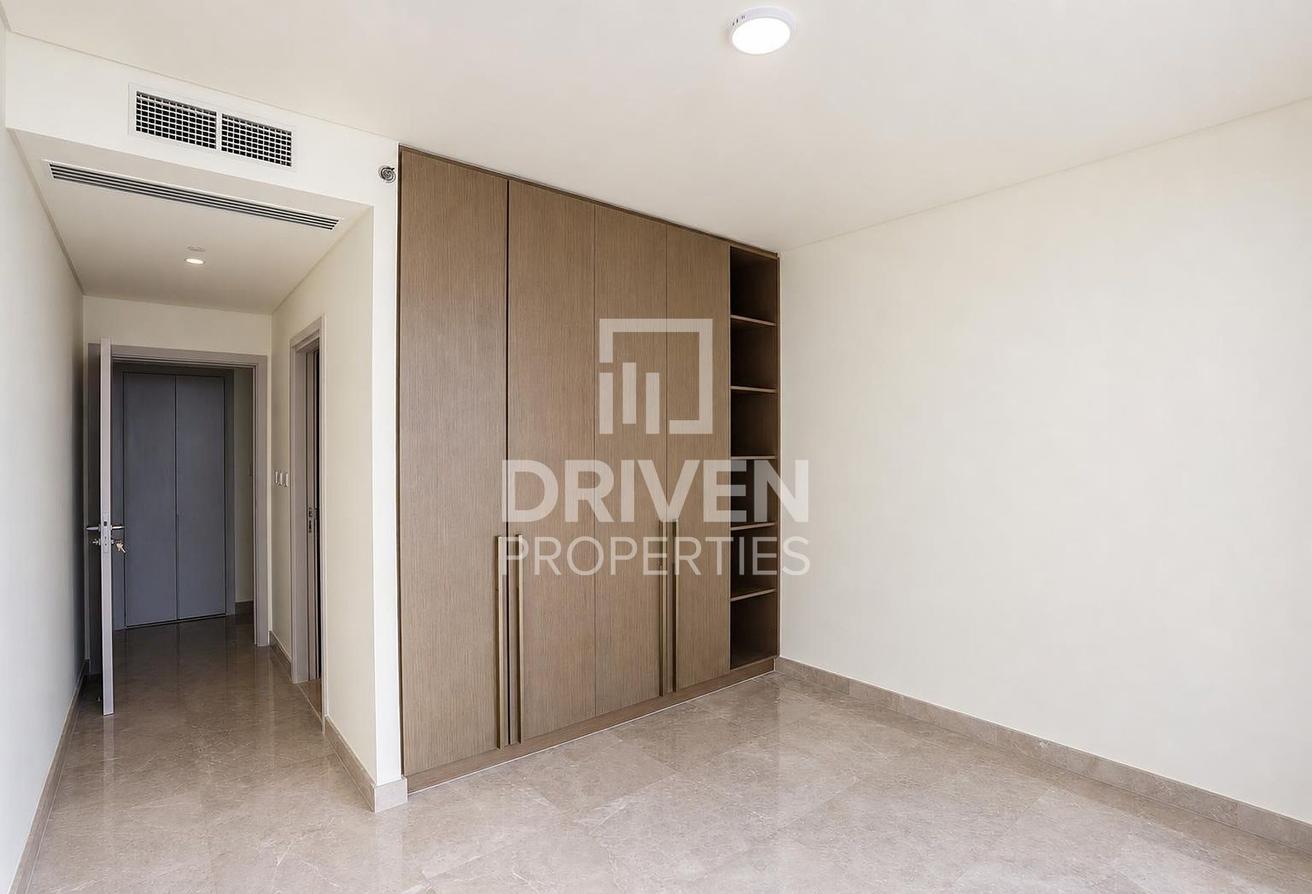 High Floor | Panoramic Palm Views | Biggest layout photo 16