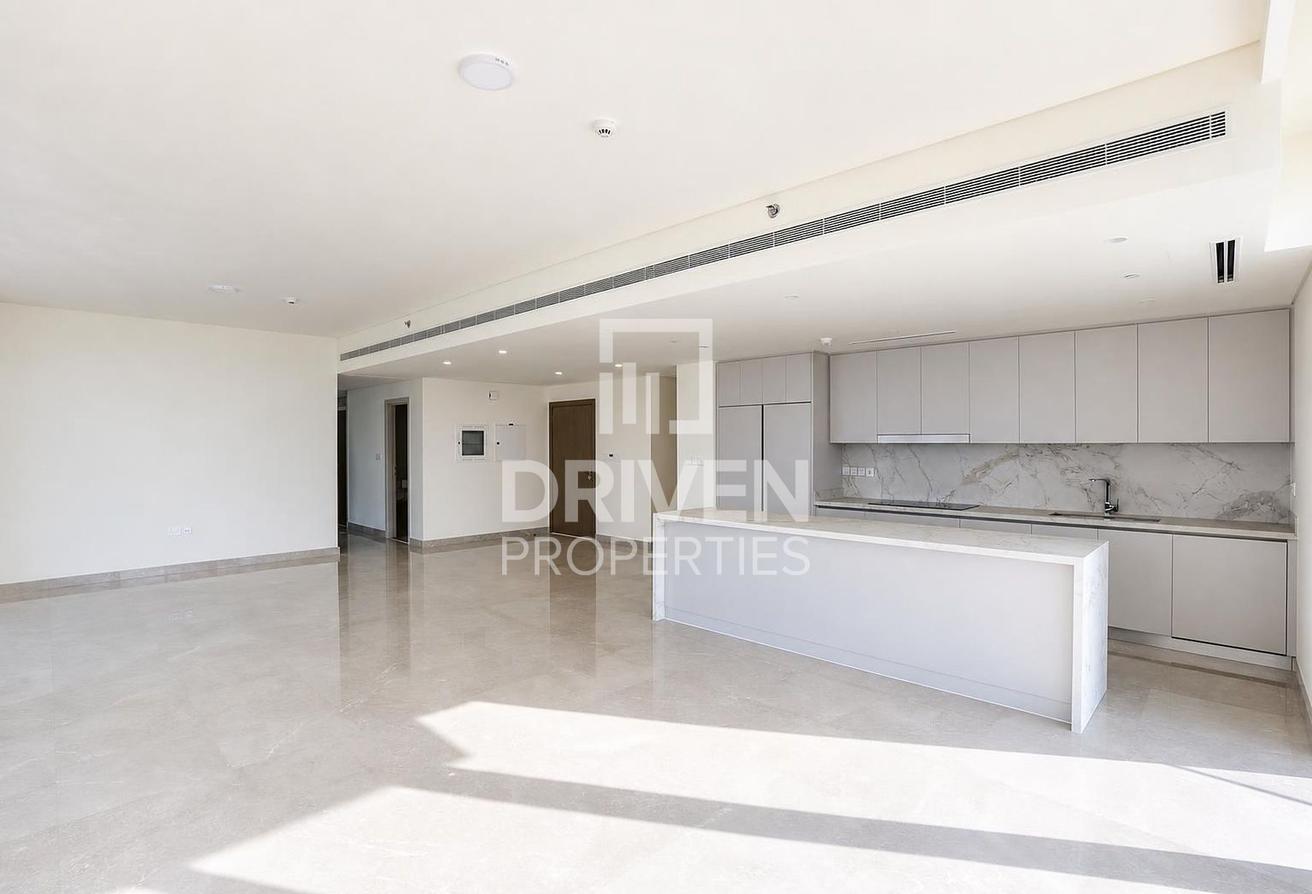 High Floor | Panoramic Palm Views | Biggest layout photo 8
