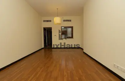 Apartment - 1 Bedroom - 2 Bathrooms for rent in Green Lakes Towers 1 - Green Lakes Towers - JLT Cluster S - Jumeirah Lake Towers - Dubai