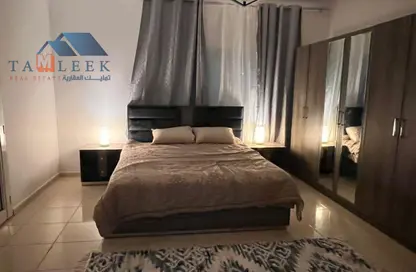 شقة - غرفة نوم - 2 حمامات للبيع في أورينت تاور 1 - أورينت تاور - البستان - عجمان