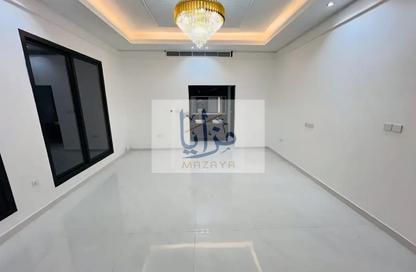 Villa - 5 Bedrooms - 7 Bathrooms for sale in Al Yasmeen 1 - Al Yasmeen - Ajman