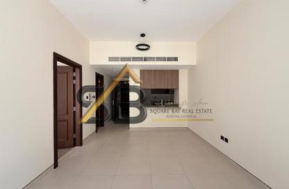 Apartment - 1 Bedroom - 2 Bathrooms for rent in Saleh Residence 3 - Jumeirah Garden City - Al Satwa - Dubai