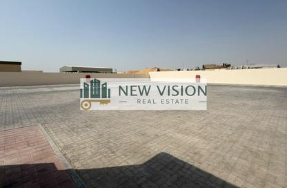Warehouse - Studio - 2 for rent in Al Sajaa Industrial - Al Sajaa - Sharjah