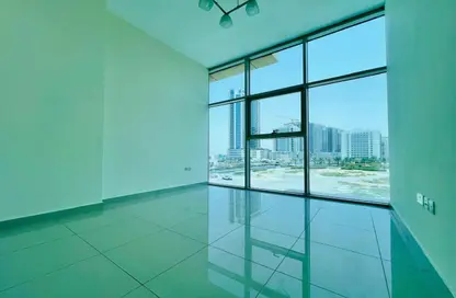Apartment - 1 Bedroom - 2 Bathrooms for rent in Alza 11 - Dubai Land - Dubai