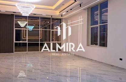 Villa - 6 Bedrooms - 7 Bathrooms for sale in West Yas - Yas Island - Abu Dhabi