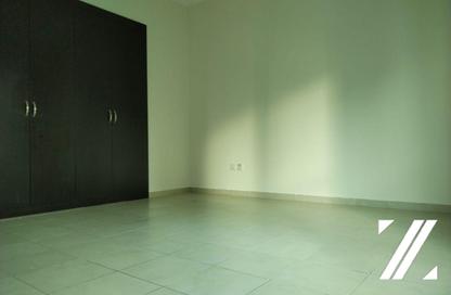 Apartment - 1 - 1 for rent in Marina Royale tower - Dubai Marina - Dubai