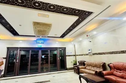 Apartment - 1 Bathroom for rent in Al Helal Al Zahaby Building 1 - International City Phase 2 - Dubai
