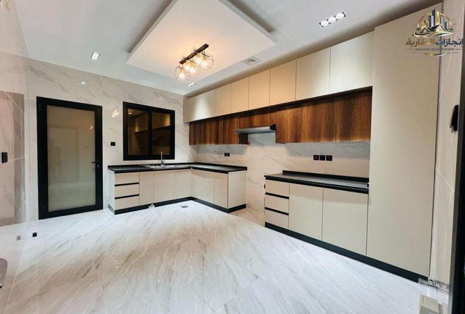 105540451 - Property Image 3