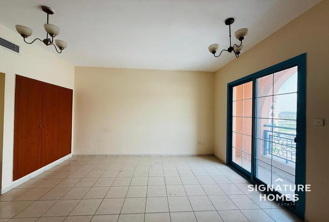 92711686 - Property Main Image