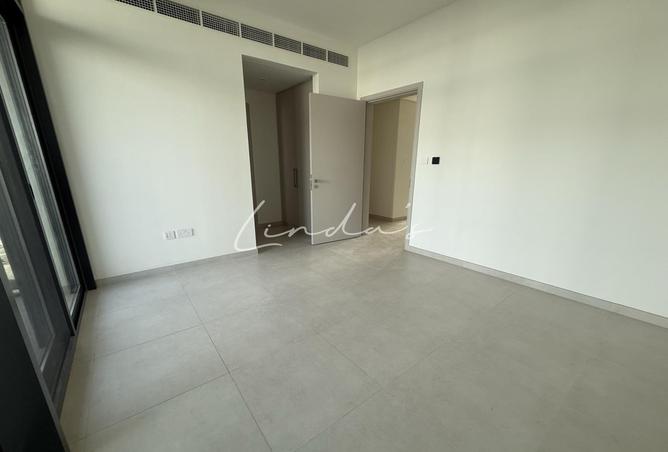 82371952 - صورة العقار 3