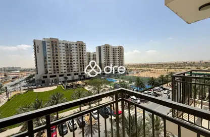 شقة - غرفة نوم - 1 حمام للايجار في شقق يونا - تاون سكوير - دبي