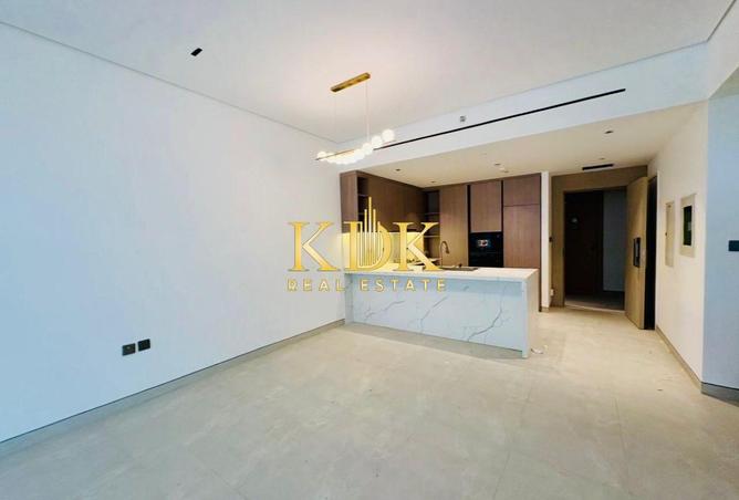 120652813 - Property Image 2