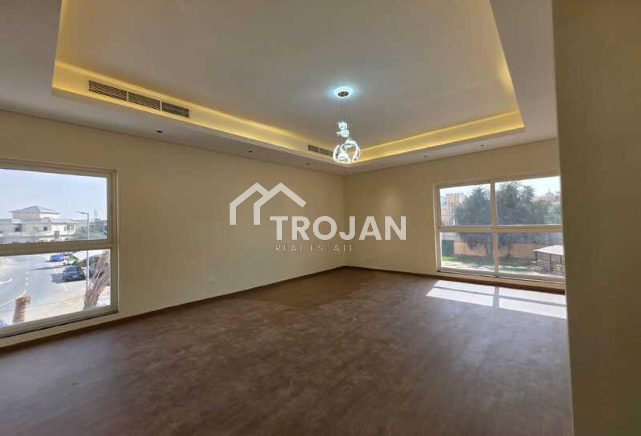 Negotiable | New 5BR Villa | Maid & Driver photo 16