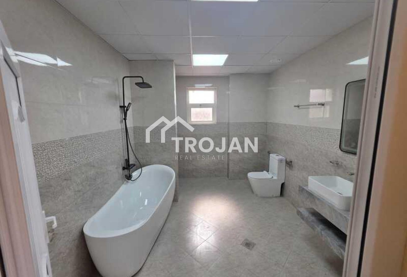 Negotiable | New 5BR Villa | Maid & Driver photo 13