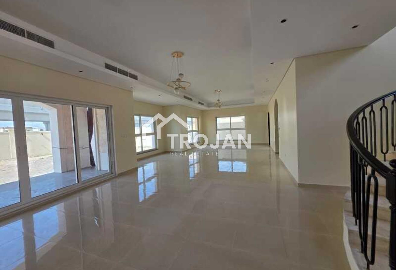 Negotiable | New 5BR Villa | Maid & Driver photo 5