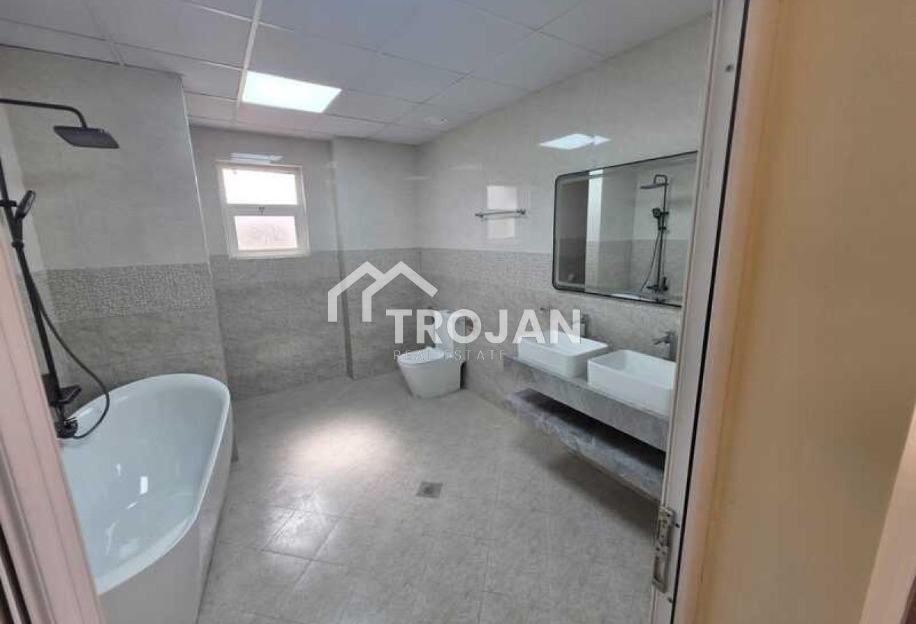 Negotiable | New 5BR Villa | Maid & Driver photo 14