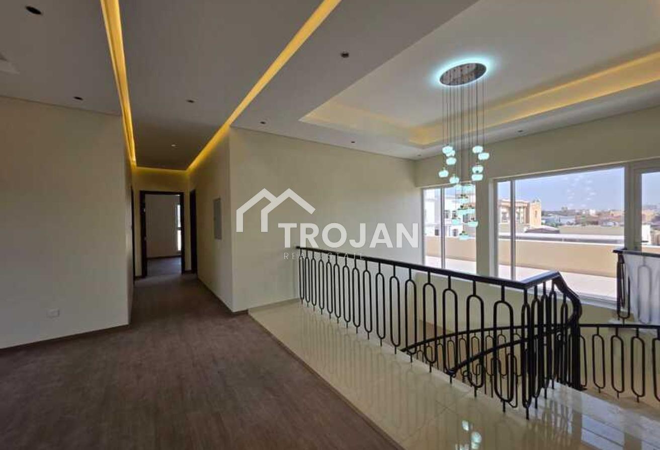 Negotiable | New 5BR Villa | Maid & Driver photo 8