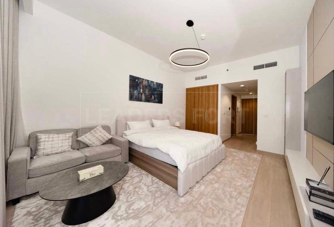 Fully Furnished | Beachfront Living | Vacant Now photo 3