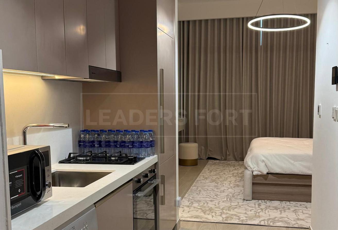 Fully Furnished | Beachfront Living | Vacant Now photo 11