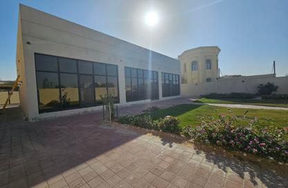 Villa - 4 Bedrooms - 6 Bathrooms for rent in Al Quoz 1 - Al Quoz - Dubai Villa - 4 Bedrooms - 6 Bathrooms for rent in Al Quoz 1 - Al Quoz - Dubai