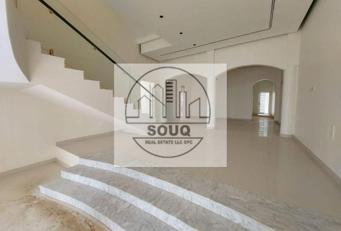 132010034 - Property Image 2