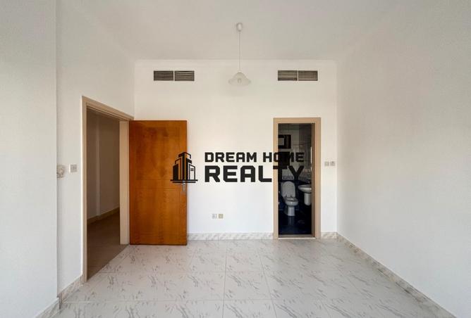 142821379 - Property Image 3