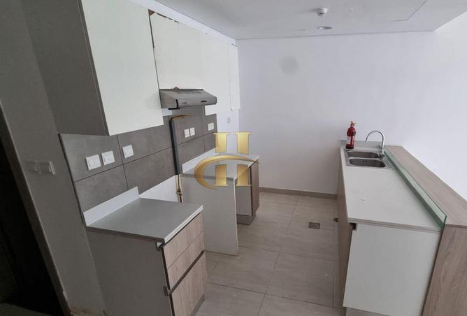 82364727 - صورة العقار 3