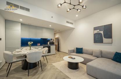 Apartment - 1 - 1 for rent in Peninsula Three - Peninsula - Business Bay - Dubai