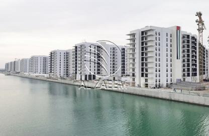 Apartment - 2 Bedrooms - 2 Bathrooms for sale in Waters Edge - Yas Island - Abu Dhabi