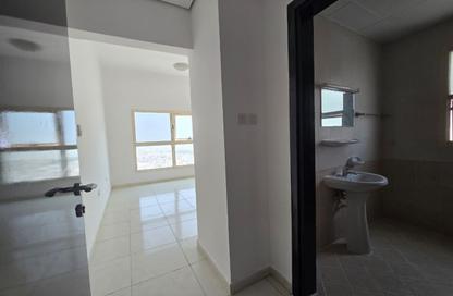 Apartment - 2 - 2 for rent in Lavender Tower - Emirates City - Ajman