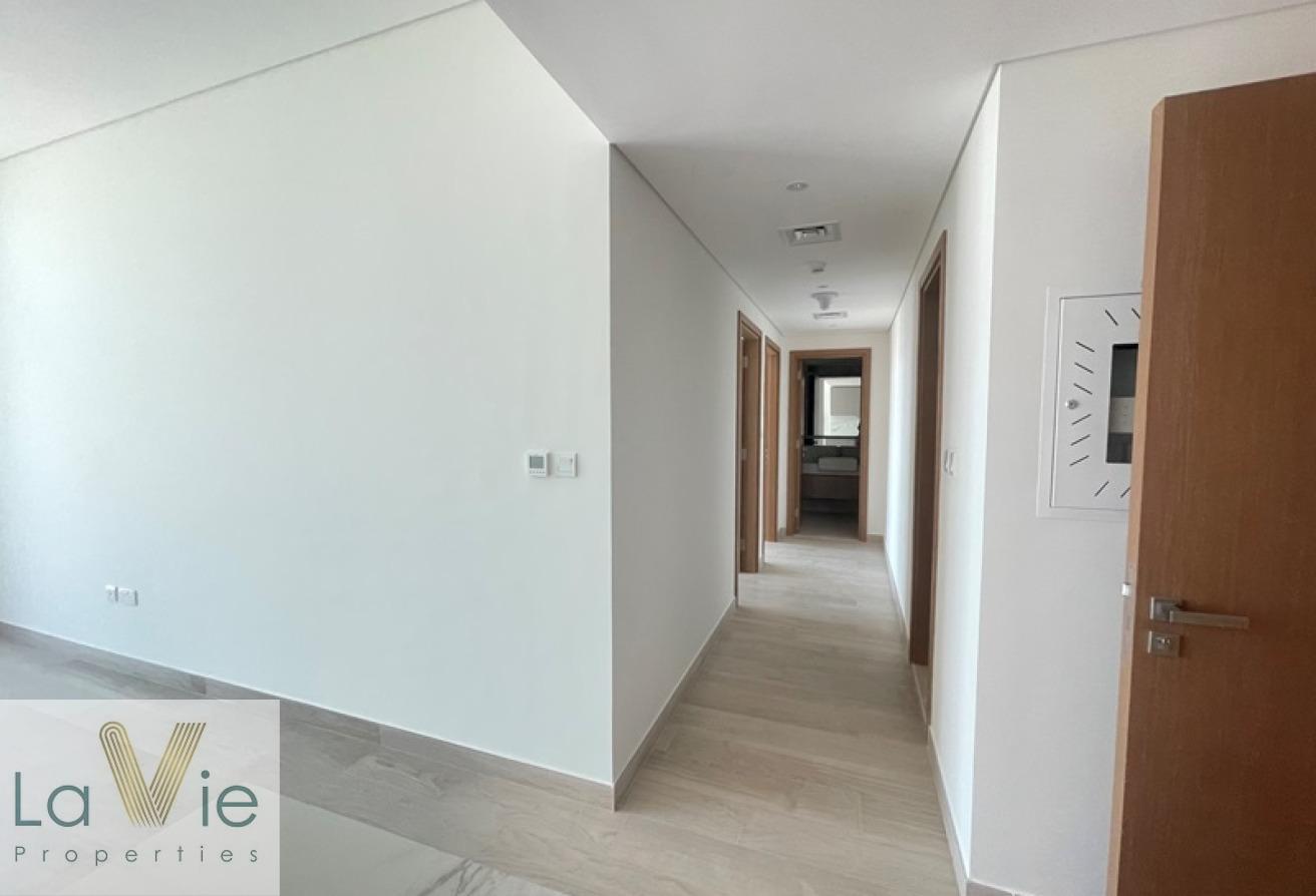 6 PAYMENTS READY TO MOVE | SPACIOUS | OPEN VIEW photo 11