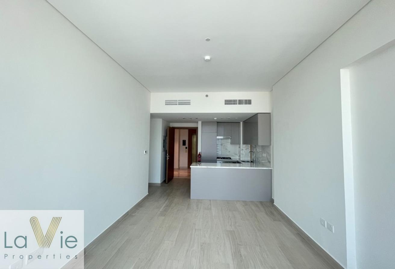 6 PAYMENTS READY TO MOVE | SPACIOUS | OPEN VIEW photo 4